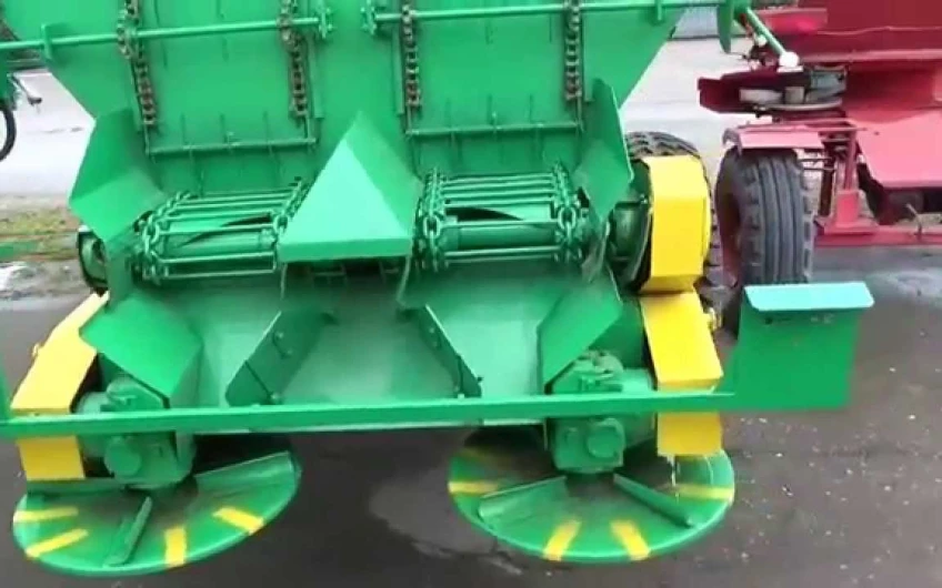 Distribuitor de îngrășăminte organice solide MTT-9