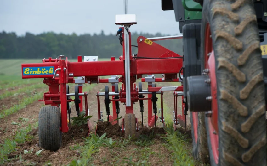 Sistem de control automat folosind camera ROW-GUARD.