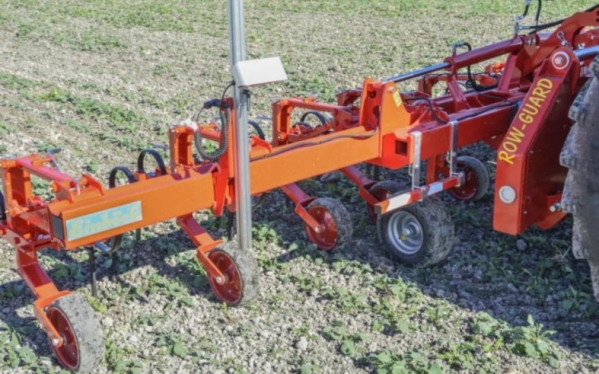 Sistem de control automat folosind camera ROW-GUARD.