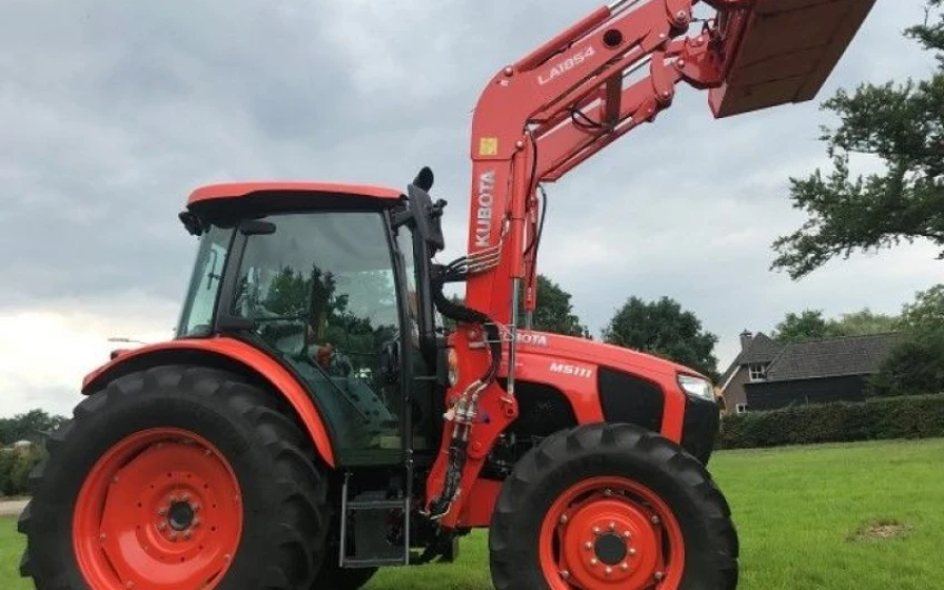 Kubota M5112 (115 СP)