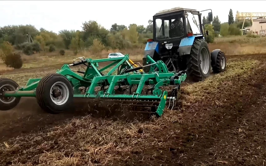 Cultivator semiremorcat KN-4.8