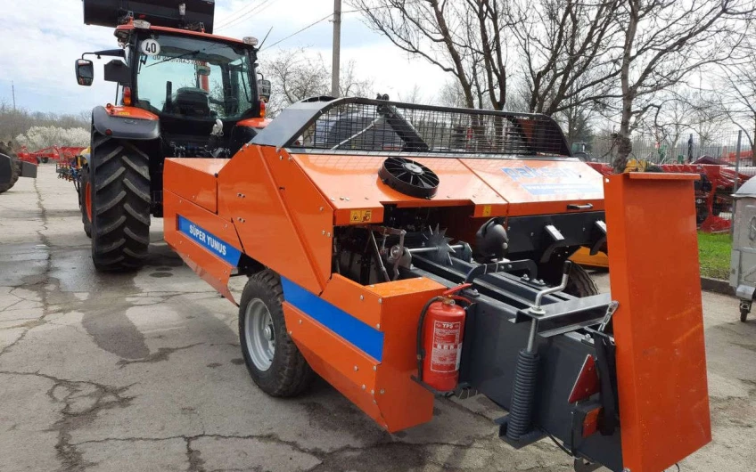 Presă de balotat PAKSAN