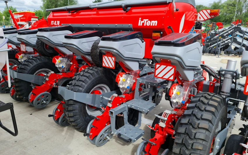 Semănătoarea Irtem Feronia FT-08