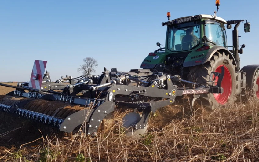 Cultivator de miriște Agro-Tom APH