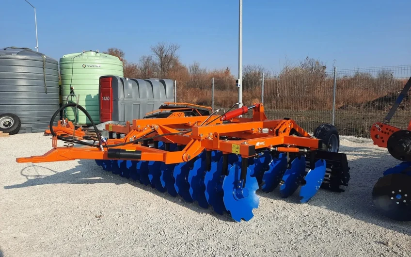 Дисковая борона БДФ 2,4 / 3,2 / 4,0 / 6,0 метров