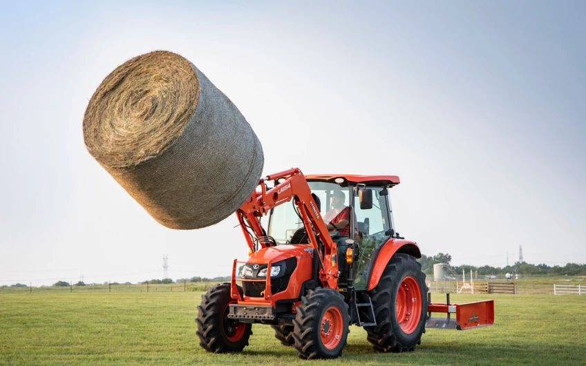 Kubota M4003 (66-74 CP)