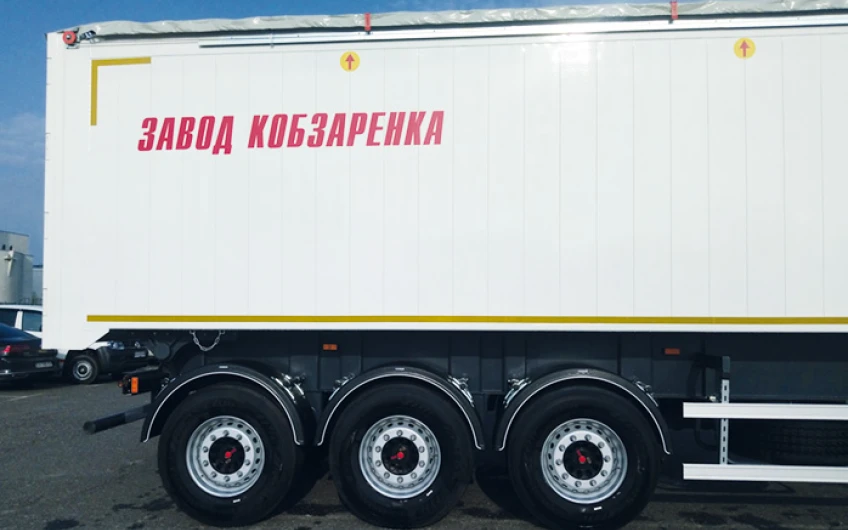 Semiremorca pentru cereale (aluminiu) 55 m3