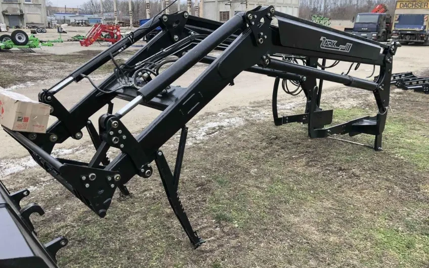 Încărcător frontal "LEADER" NT 1600