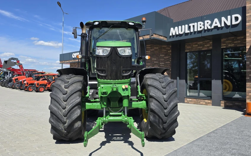 Трактор John Deere 6210R — 6 380 м/ч
