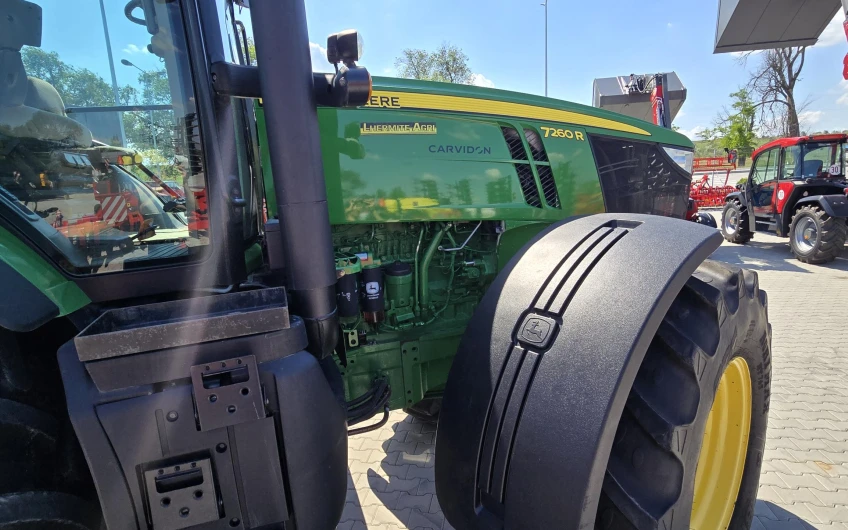 Трактор John Deere 7260R 2012